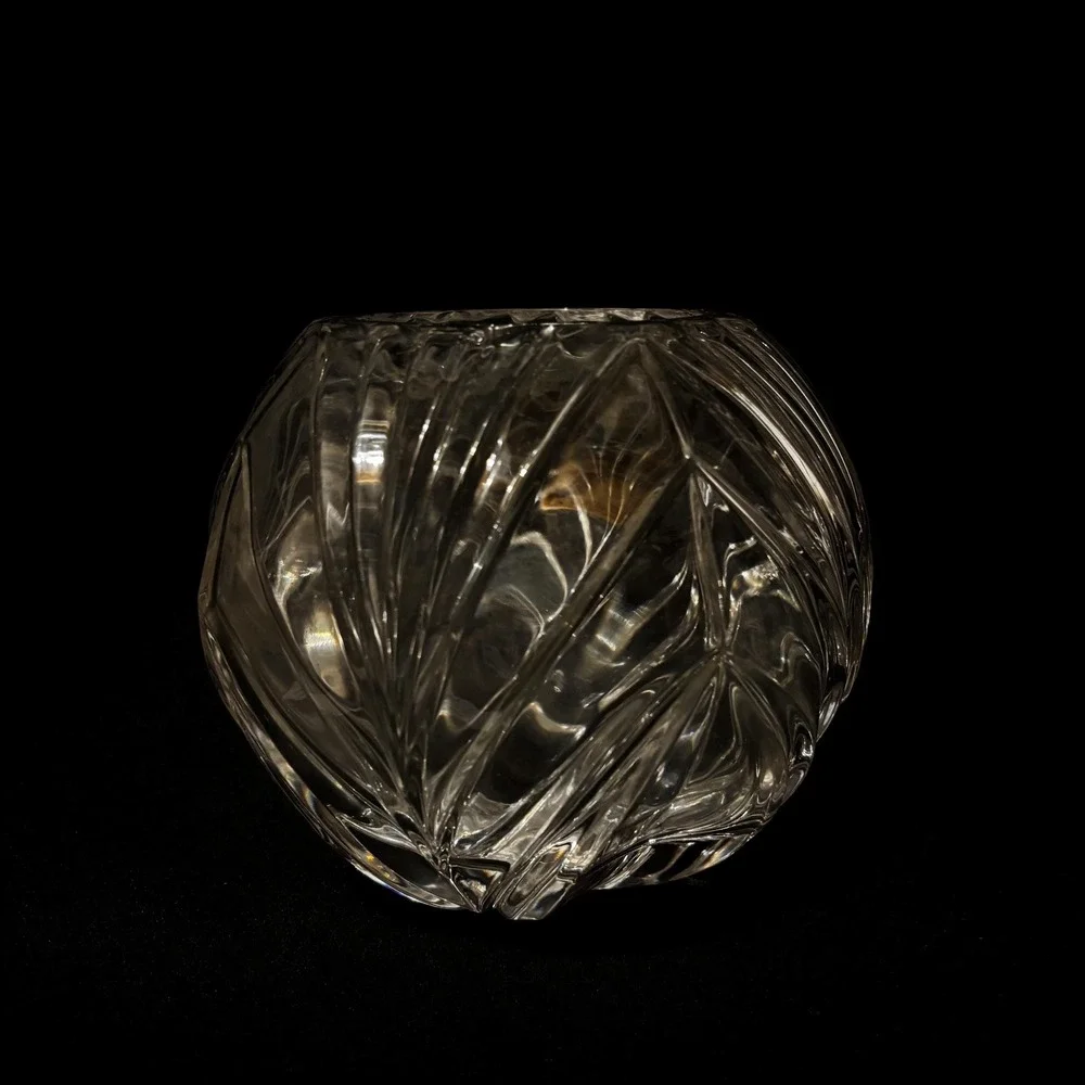 Vintage Glass Rose Bowl – Swirl Cut Design